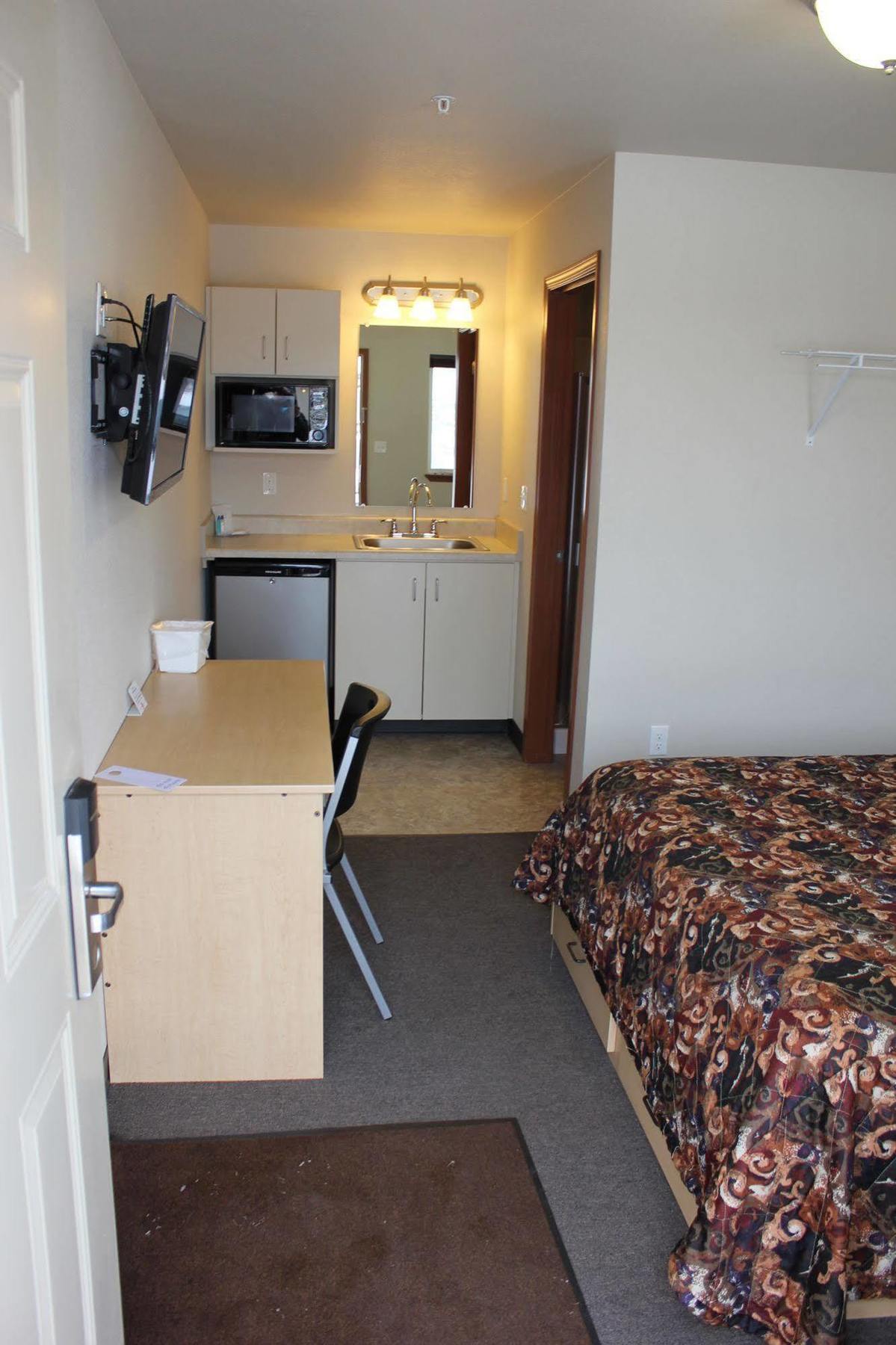 ווילסטון Prairie Suites Motel מראה חיצוני תמונה