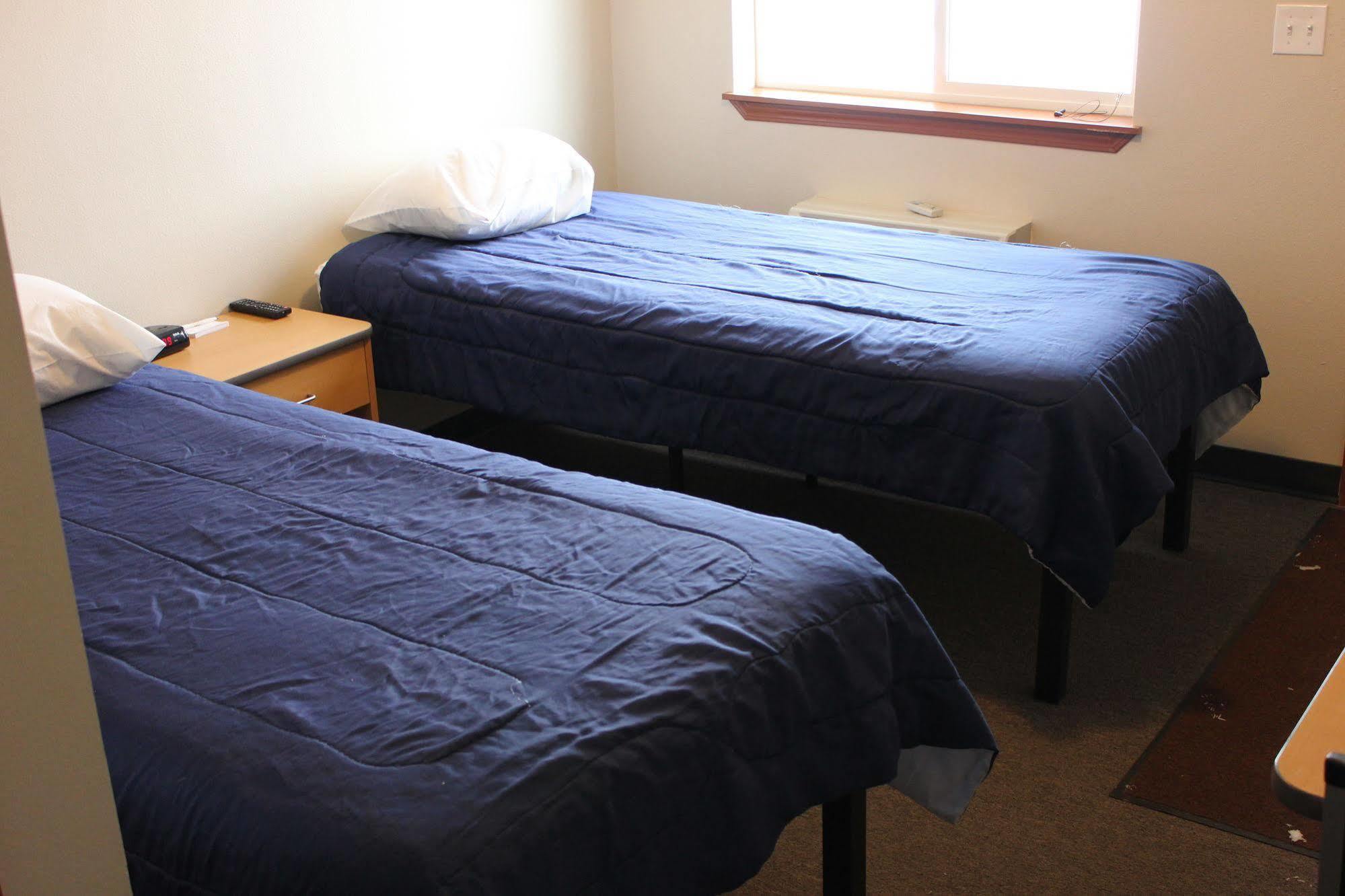 ווילסטון Prairie Suites Motel מראה חיצוני תמונה